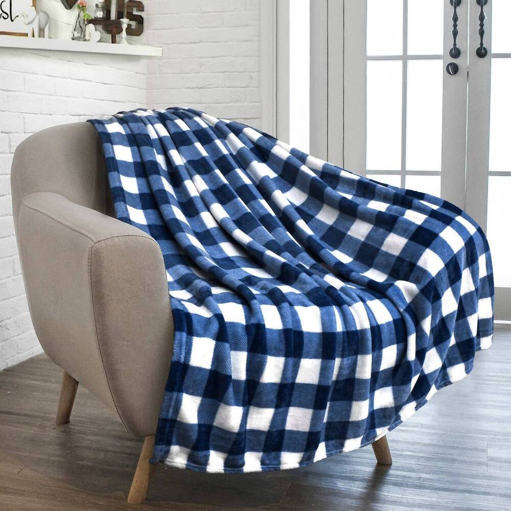NEW PAVILIA buffalo check plaid plush fleece blanket throw in navy white